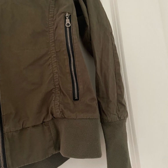 Bridge & Burn Utility Rain Bomber Hooded Jacket Olive - Picture 7 of 9